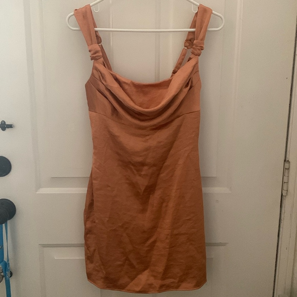 Net Oh Polly size 4 burnt orange color dress..